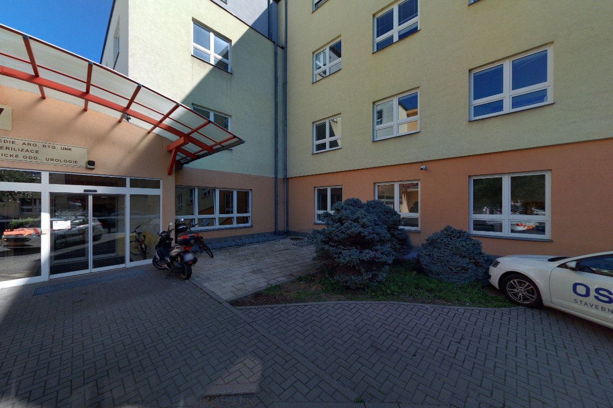 Oddělení chirurgie: V1 - ženy - Moravskoslezská nemocnice Opava