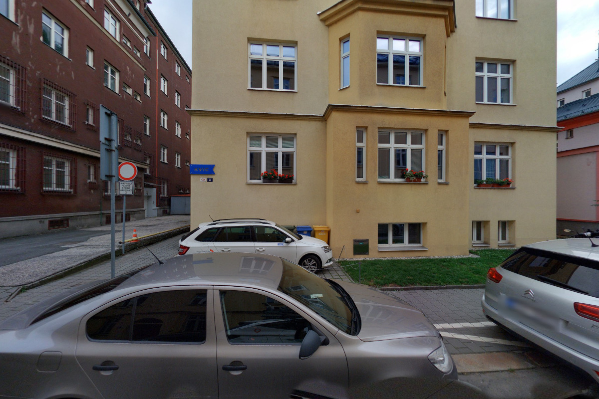 Krajské zařízení pro další vzdělávání pedagogických pracovníků a informační centrum, Nový Jičín foto 2