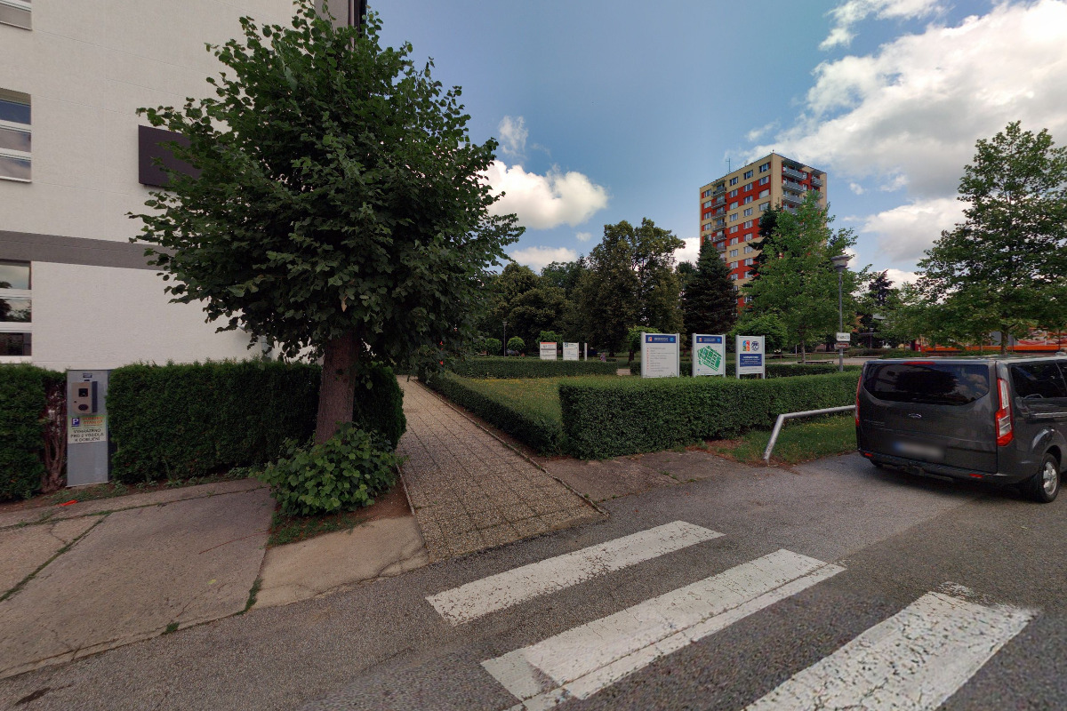 Vyšší odborná škola, Střední škola, Centrum odborné přípravy Sezimovo Ústí - nabíjecí stanice