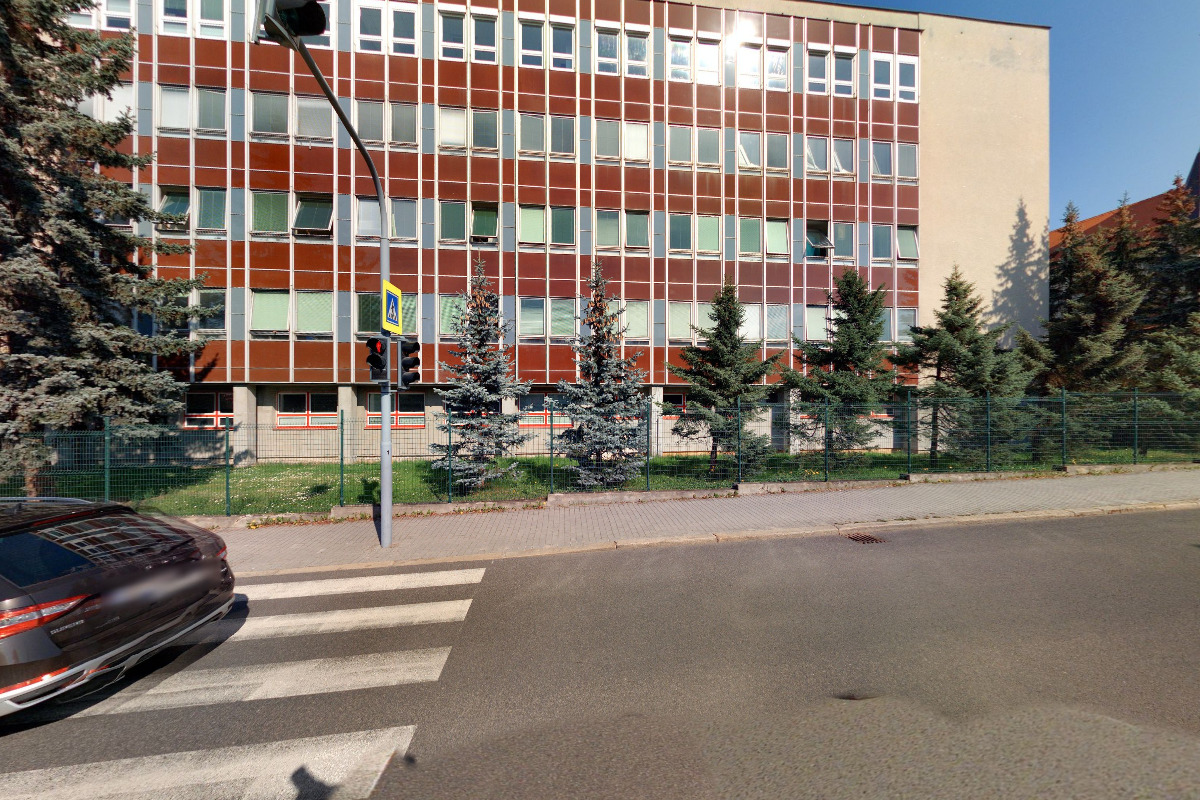 Kloubní náhrady - Nemocnice České Budějovice