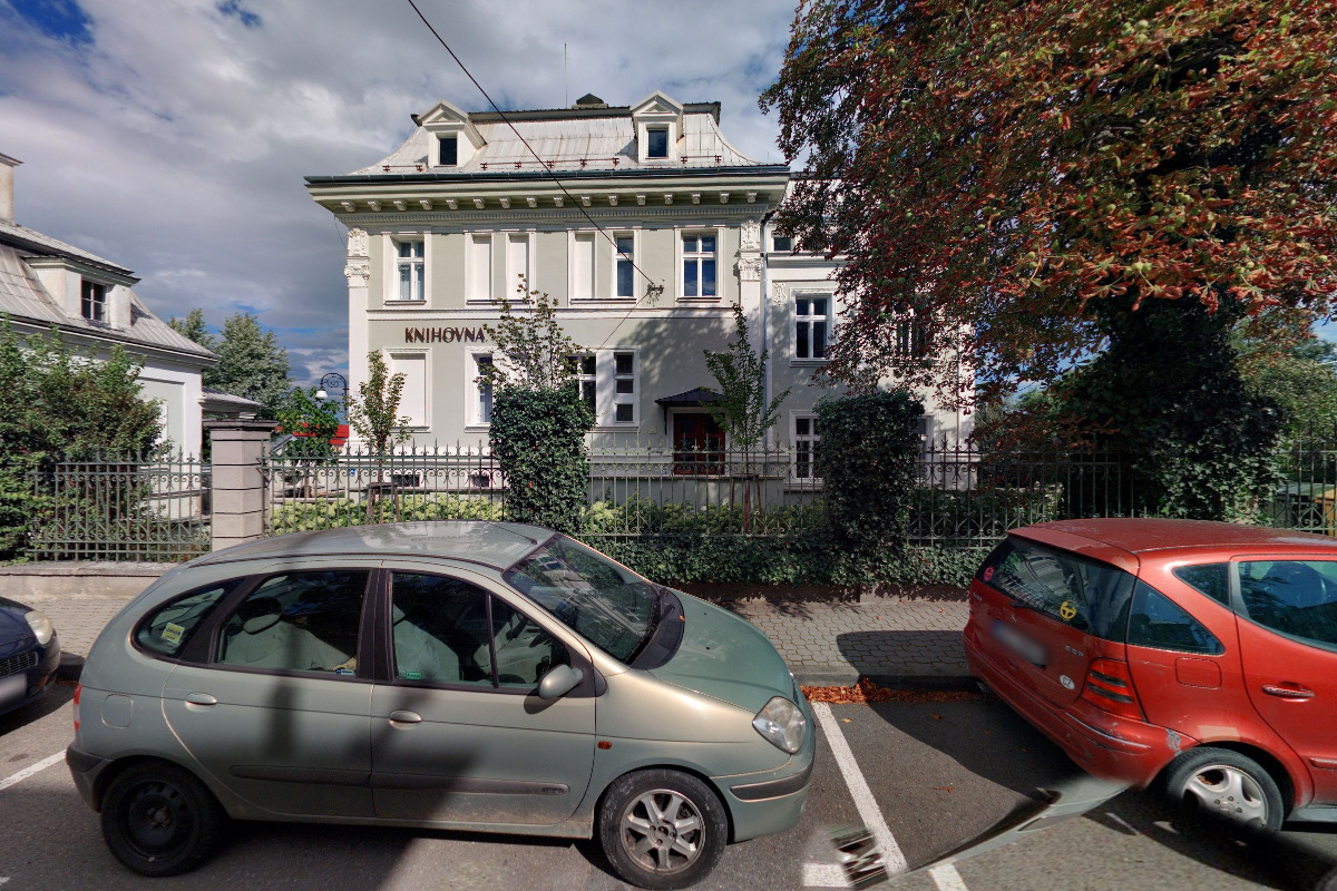 Městská knihovna v Novém Jíčíně foto 3