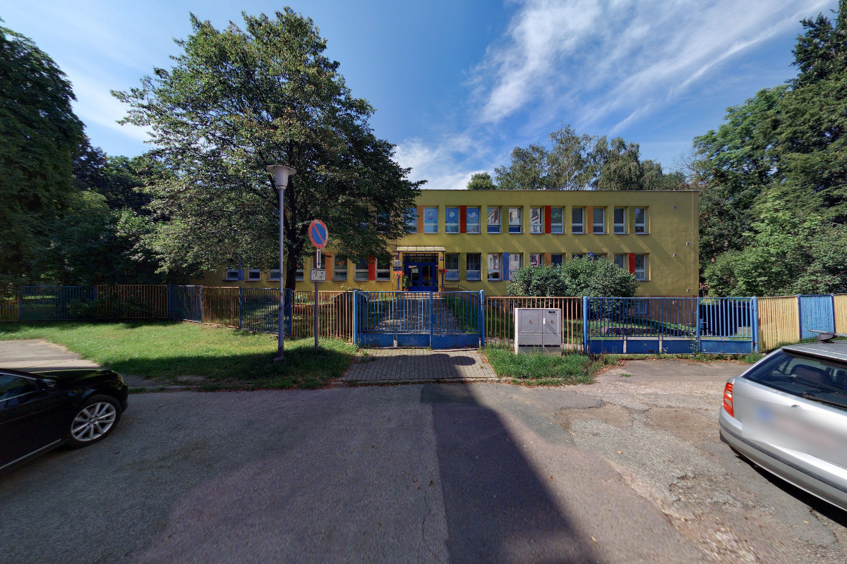 MŠ Ostrava-Zábřeh, Kosmonautů 13