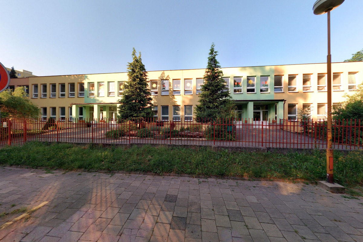 Dětský domov a Školní jídelna, Havířov-Podlesí, Čelakovského 1 foto 2