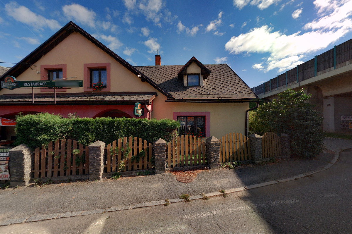 Restaurace U Strakošů