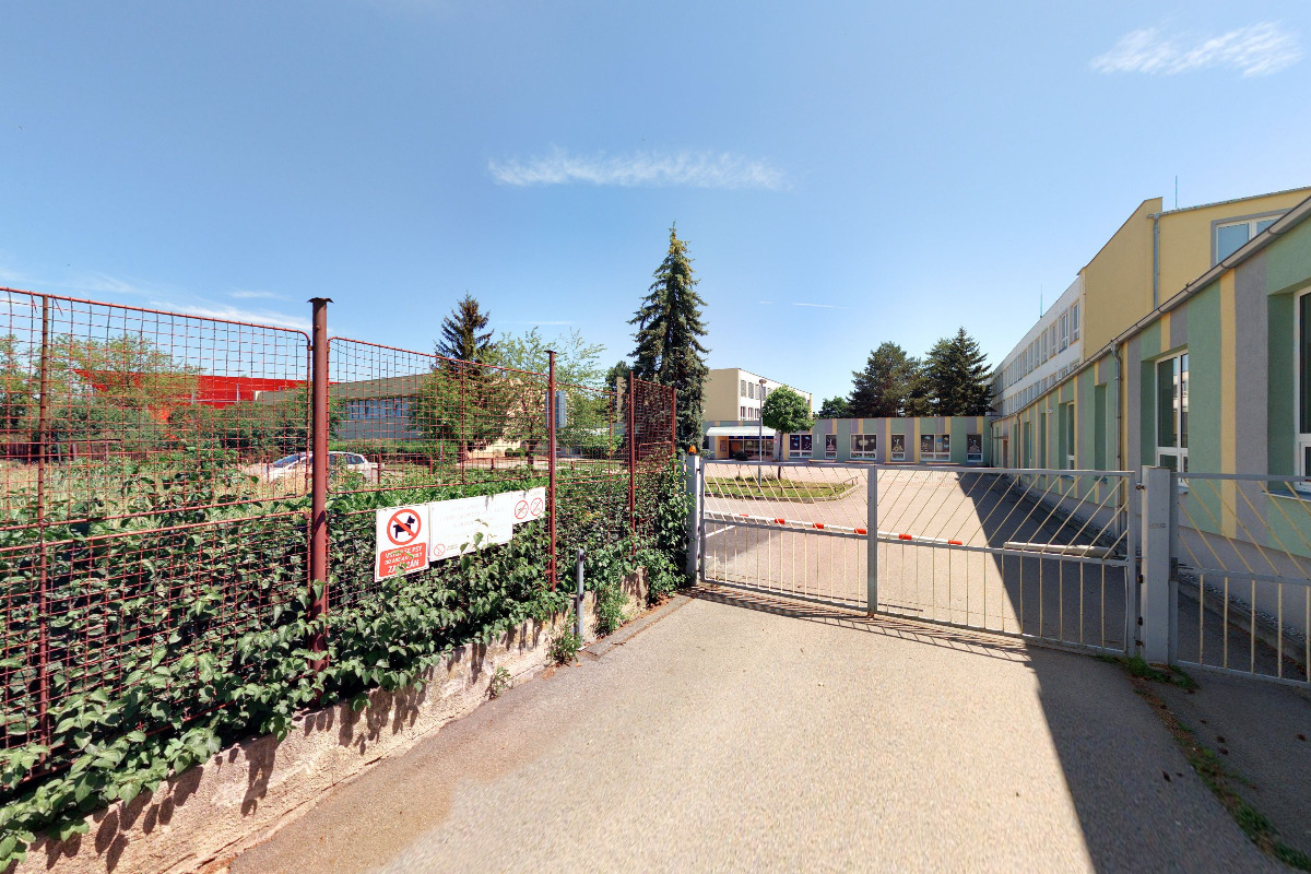 ZŠ České Budějovice, O. Nedbala foto 2