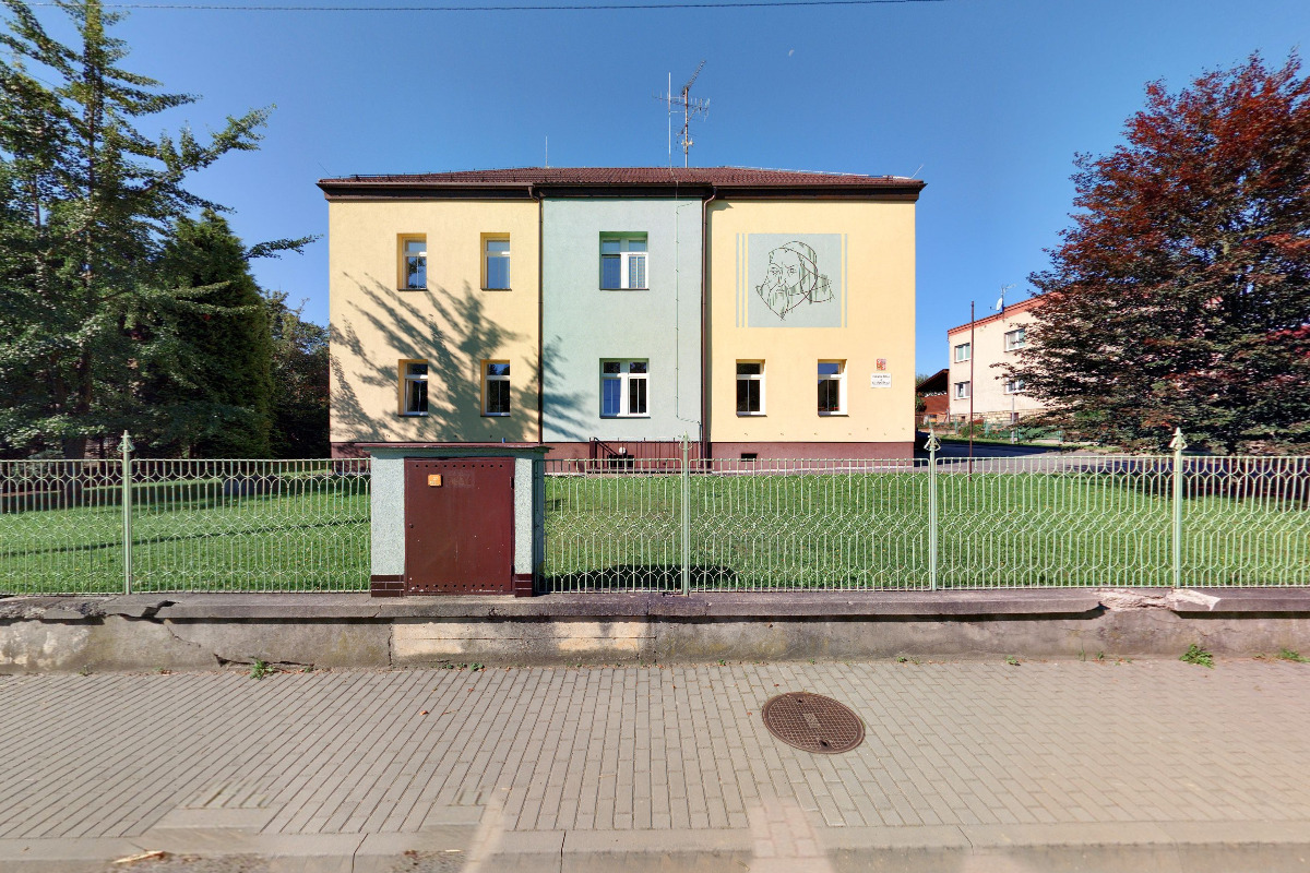 ZŠ a MŠ Pustějov