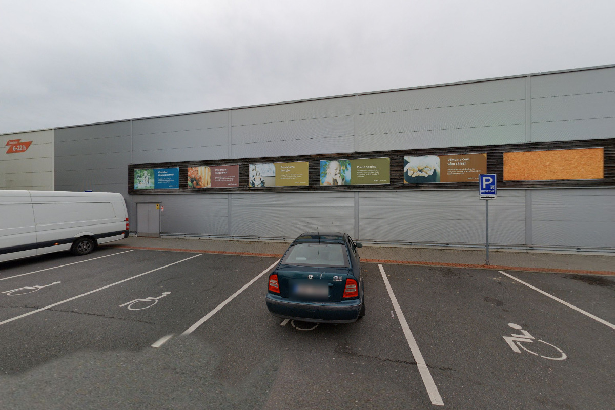 SPACE mobilní telefony