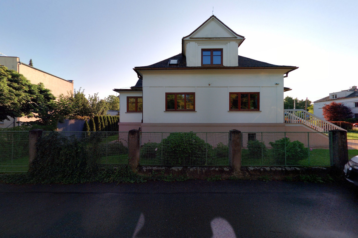 Mgr. Ondřej Holek, advokát