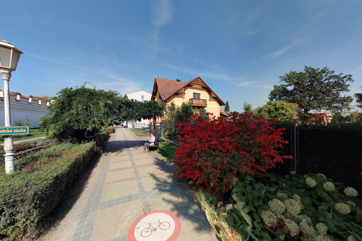 Milan Sodomka - Zahradní práce foto 2