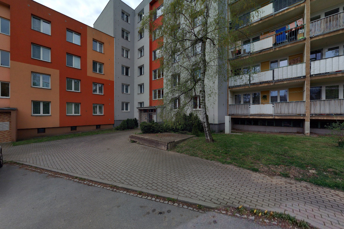 Martin Droždík - dlaždičské práce a výkopové práce