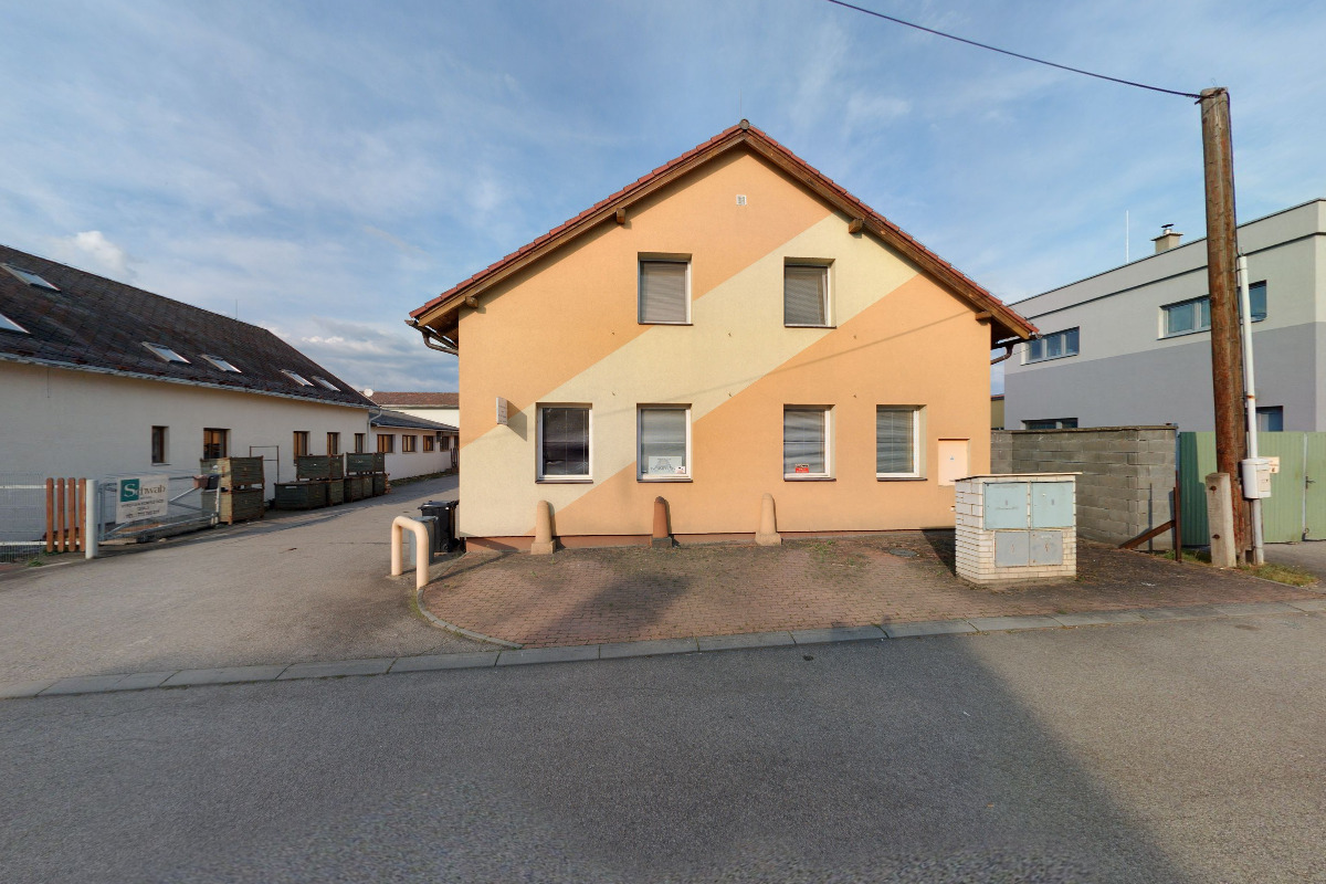 Schwab, spol. s r.o.