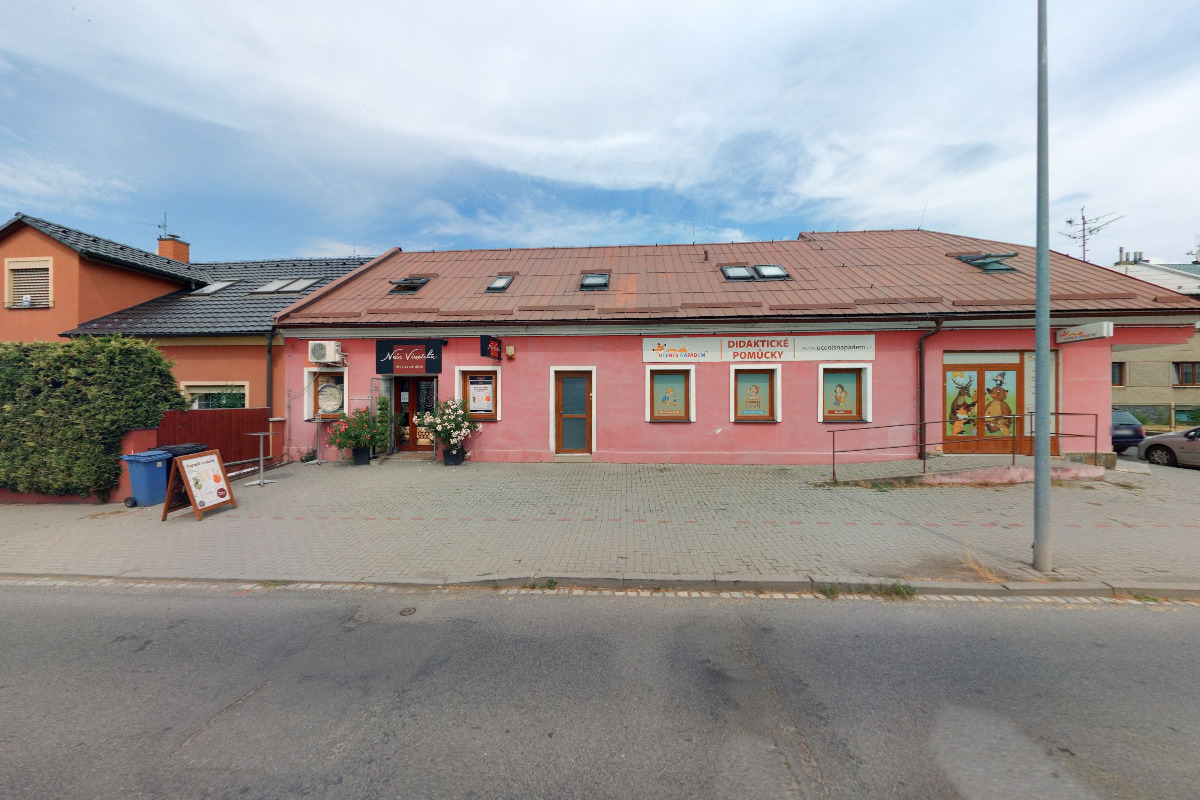 Naše Vinotéka - víno se zárukou foto 5