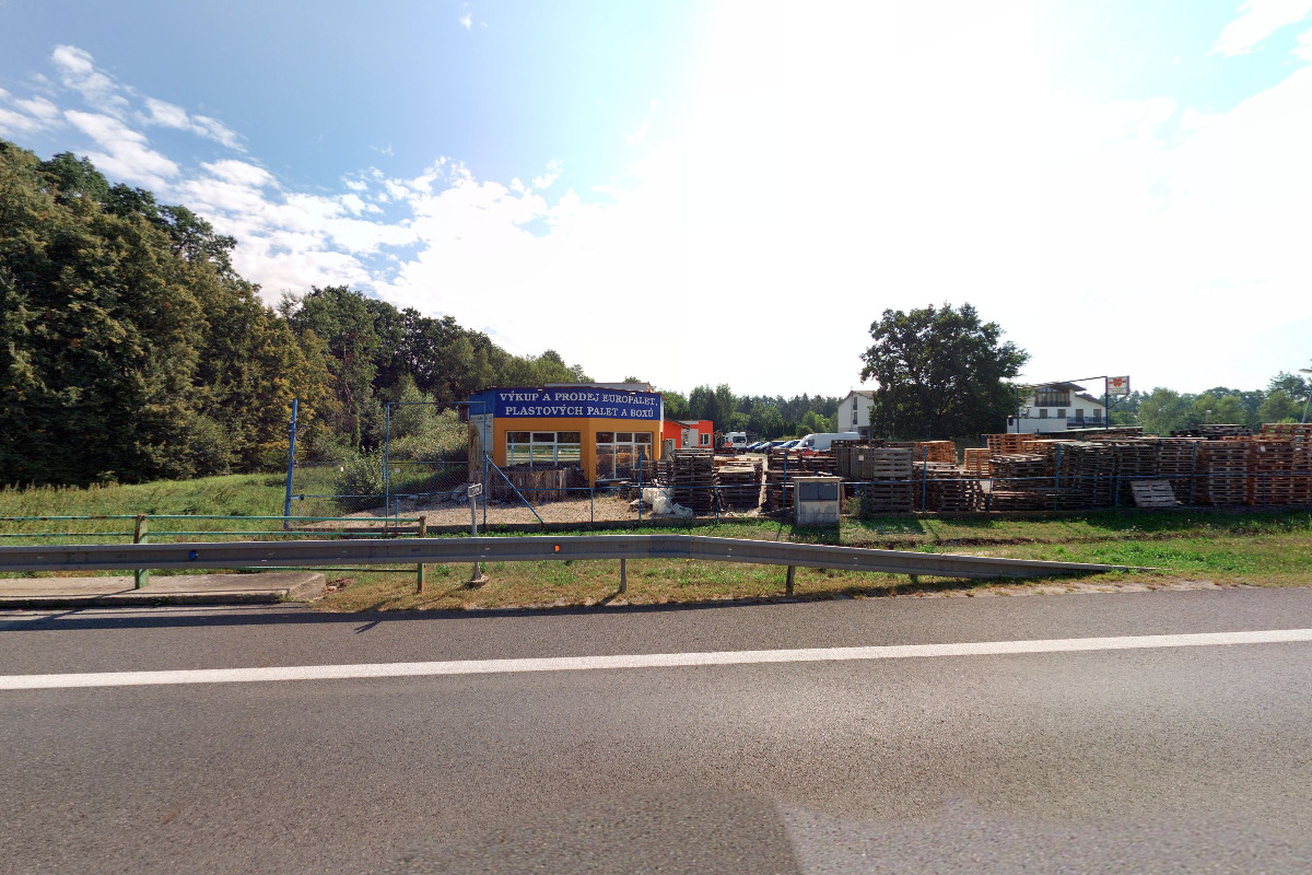 Roman Mička - autoservis a pneuservis