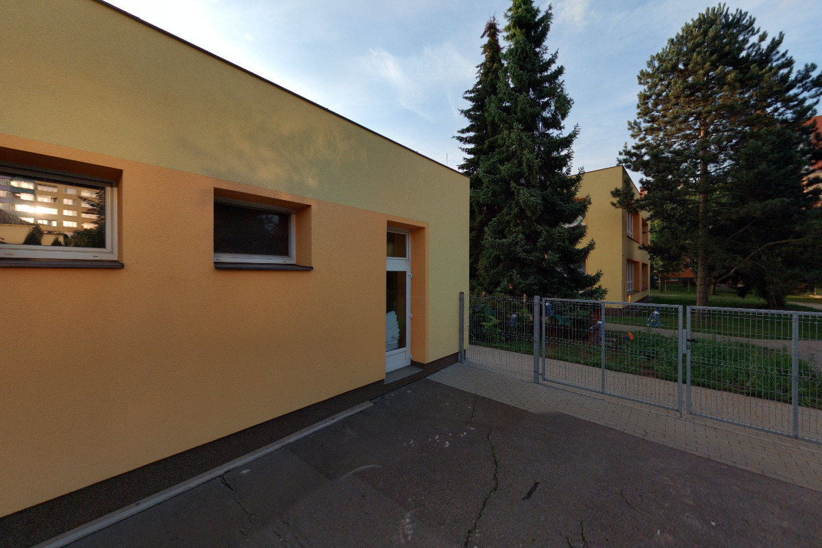 ZŠ a MŠ Ostrava-Hrabůvka, Krestova foto 3