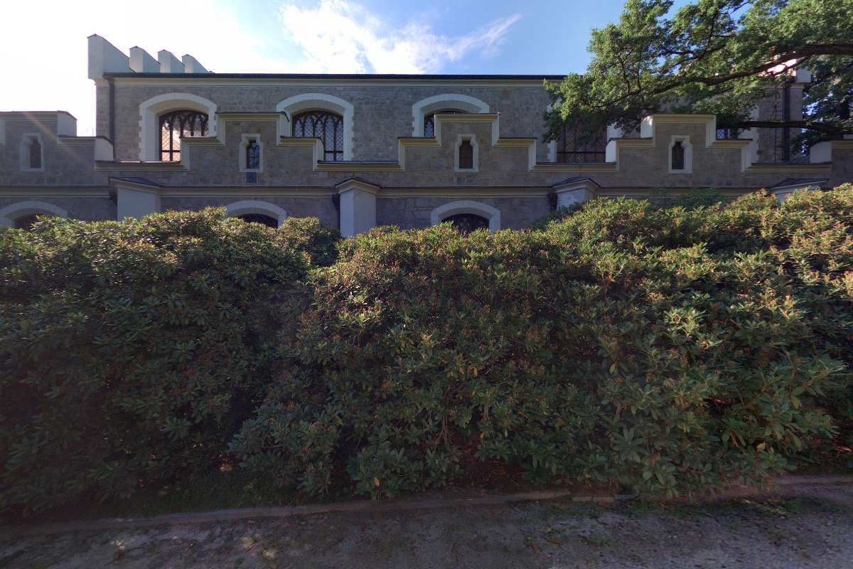 Knihovna Alšovy jihočeské galerie v Hluboké nad Vltavou