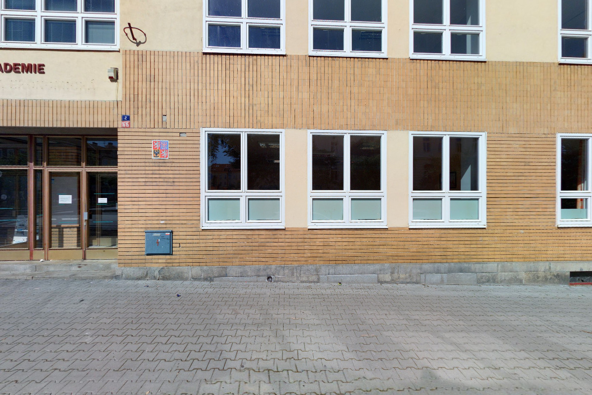 Obchodní akademie, Tábor, Jiráskova 1615 foto 3