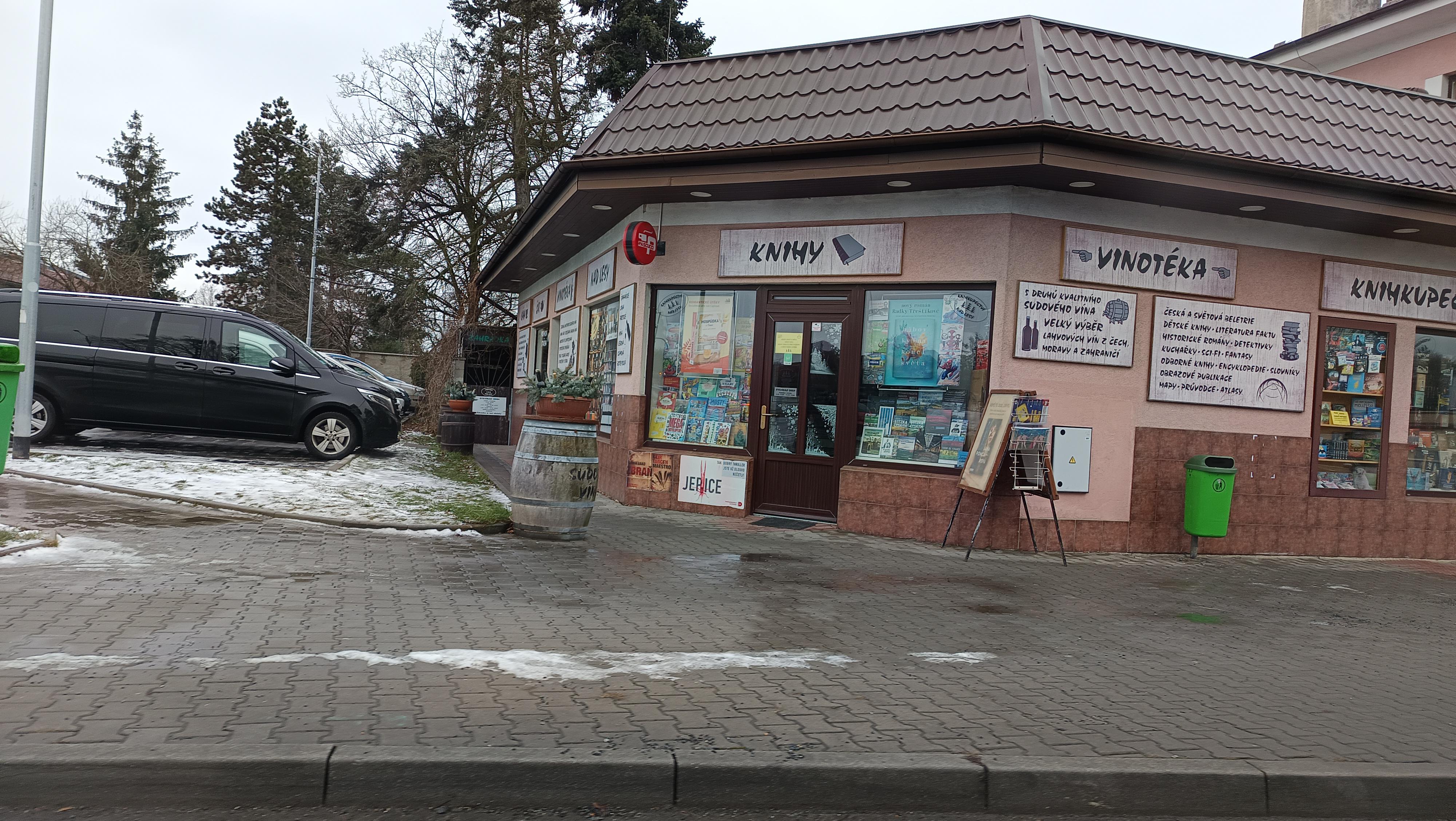 Knihkupectví Nad Lesy