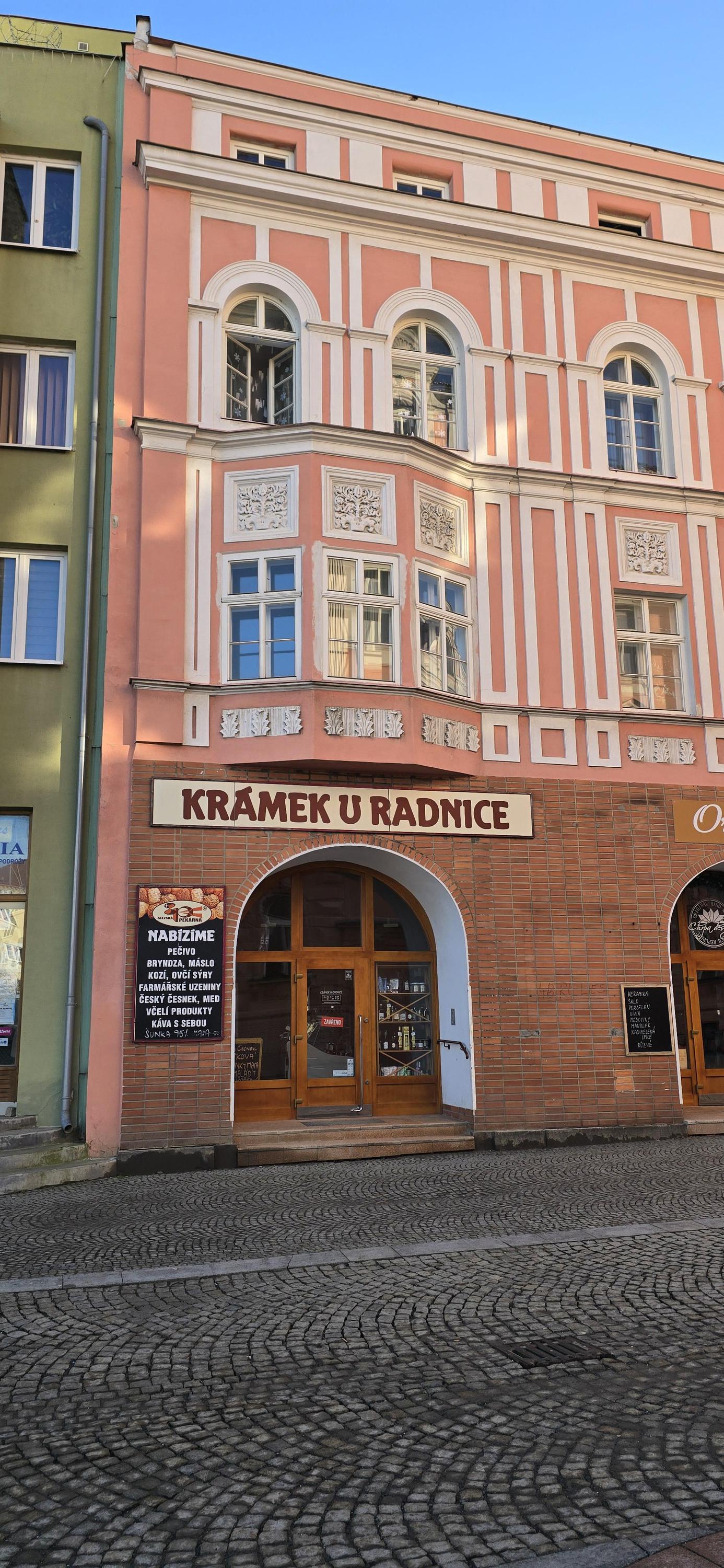 Krámek u radnice foto 2