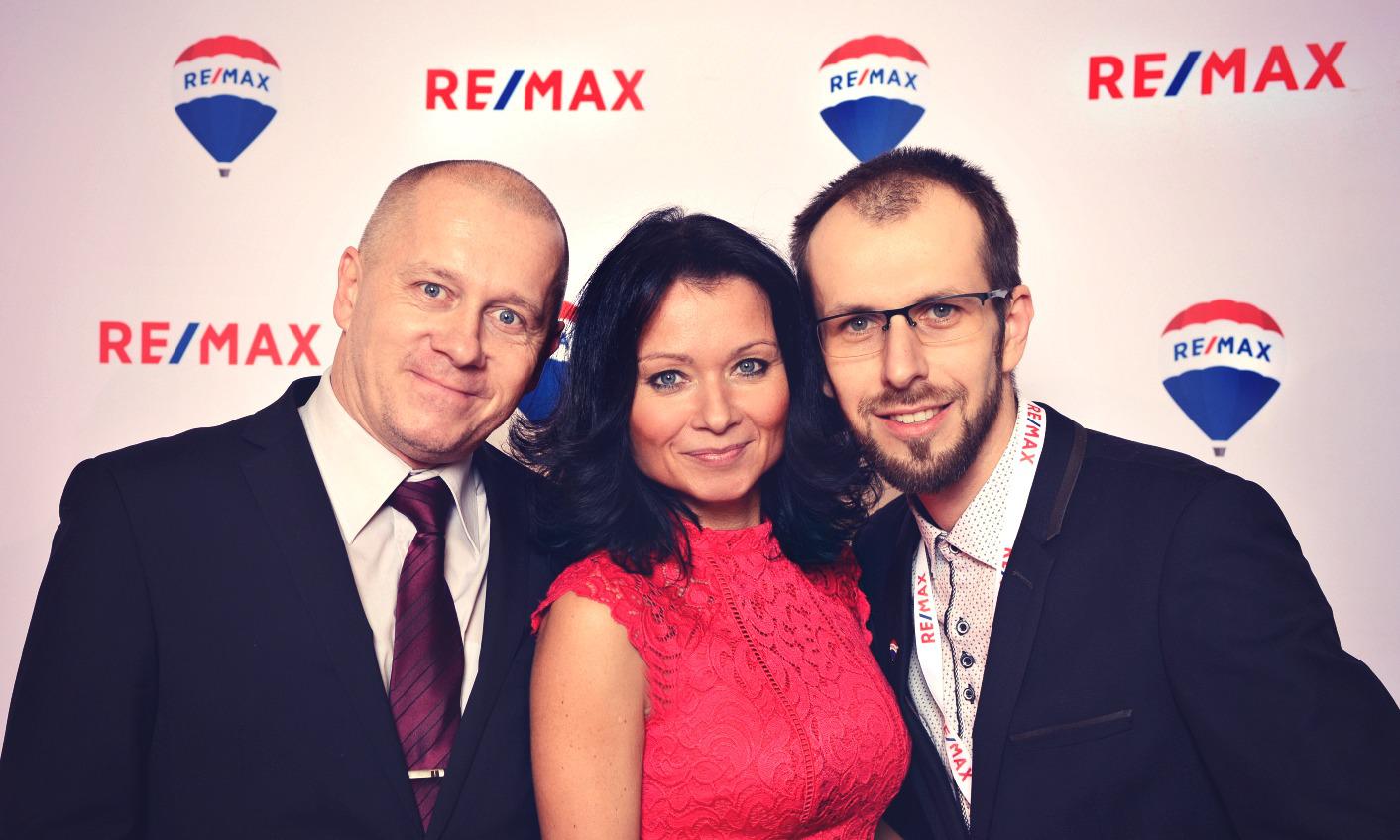 RE/MAX Age foto 3