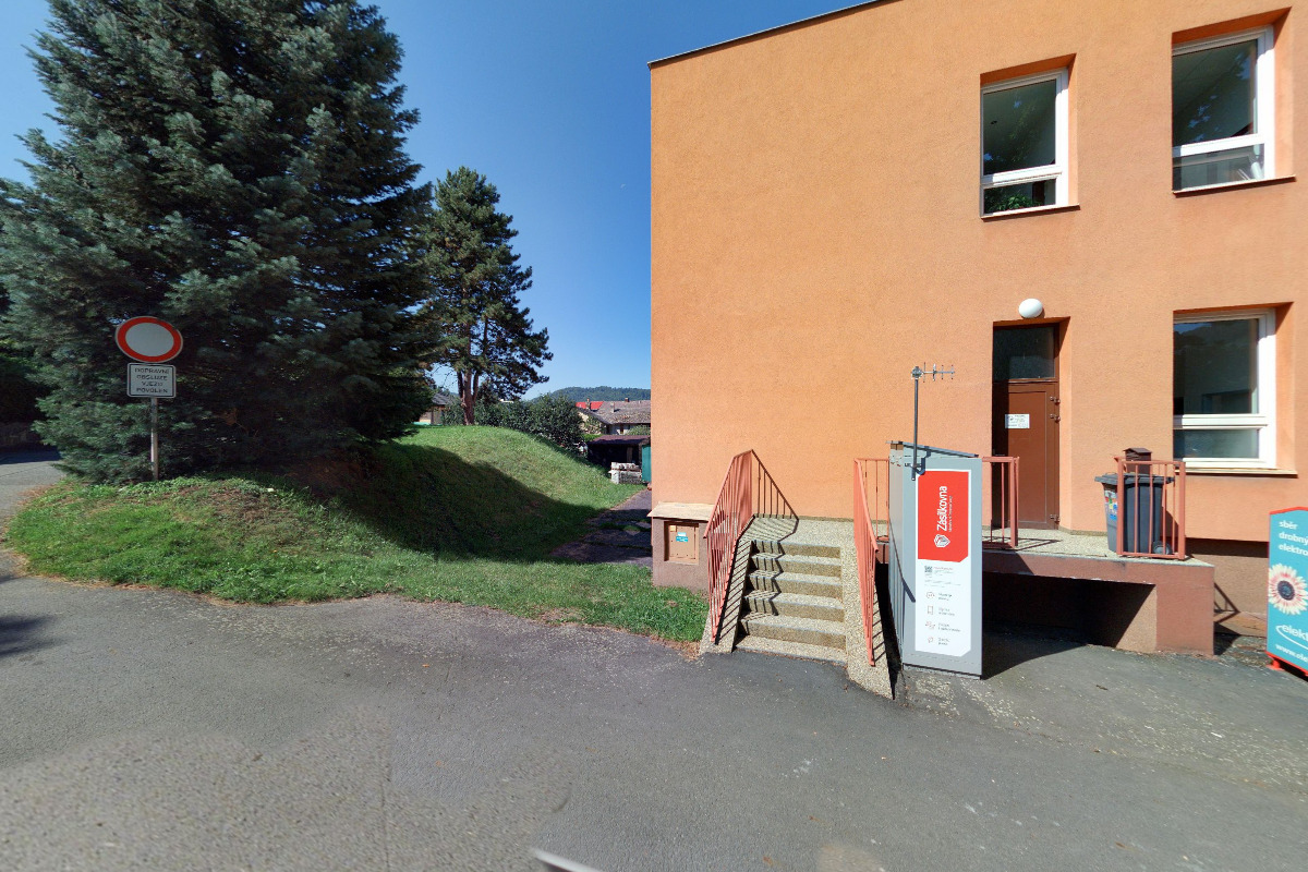 Jakubčovice nad Odrou - obecní úřad foto 3