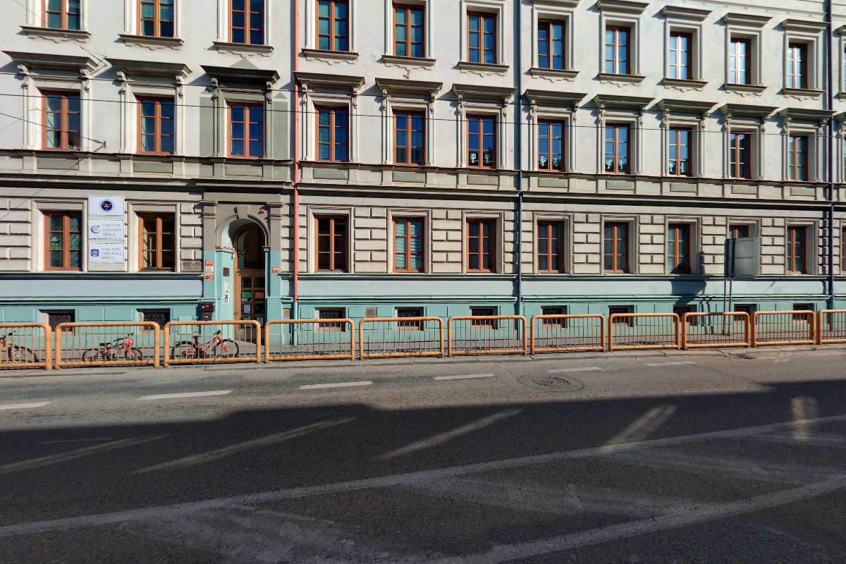 Školní Jídelna U Srdce Páně