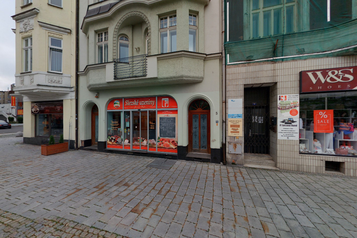 Jay Phill hair and beauty