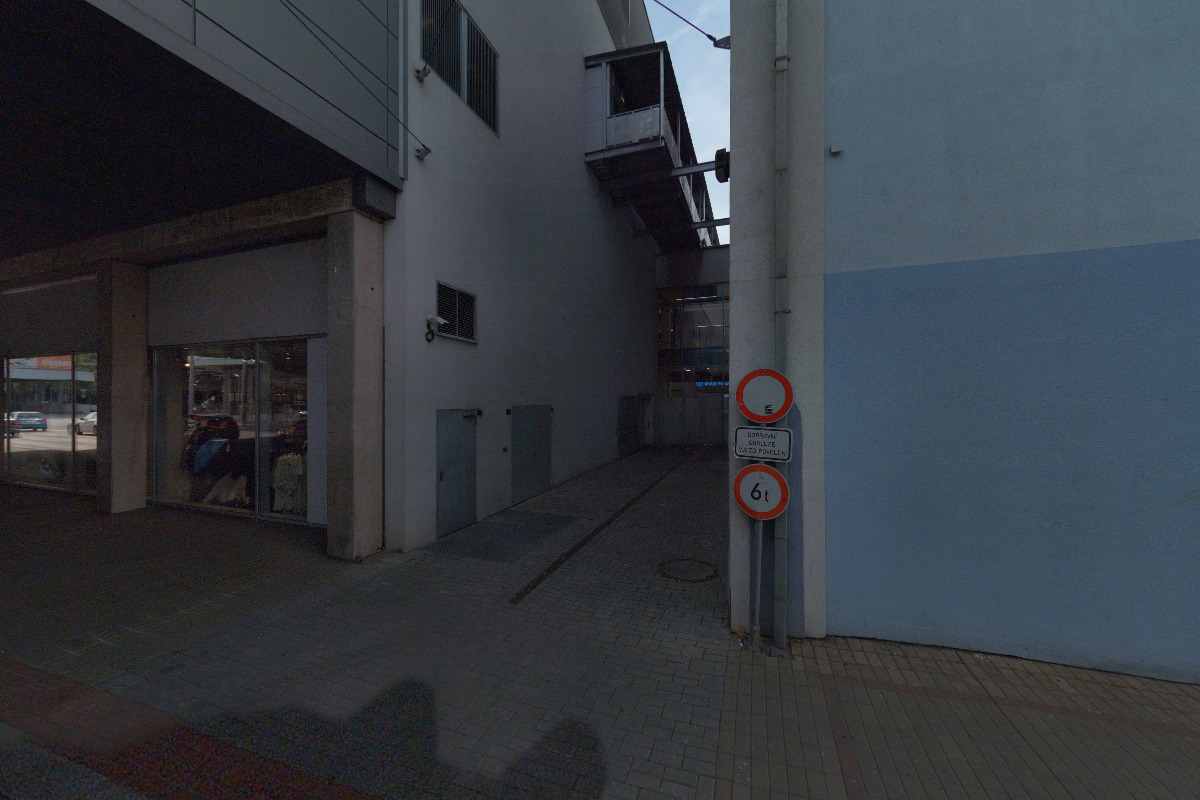 TAKKO FASHION foto 2