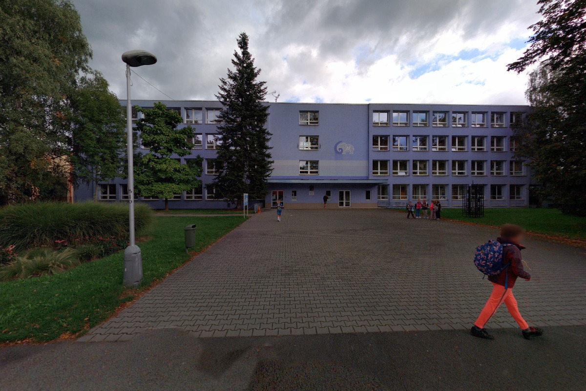 ZŠ Frýdek-Místek, Pionýrů foto 4