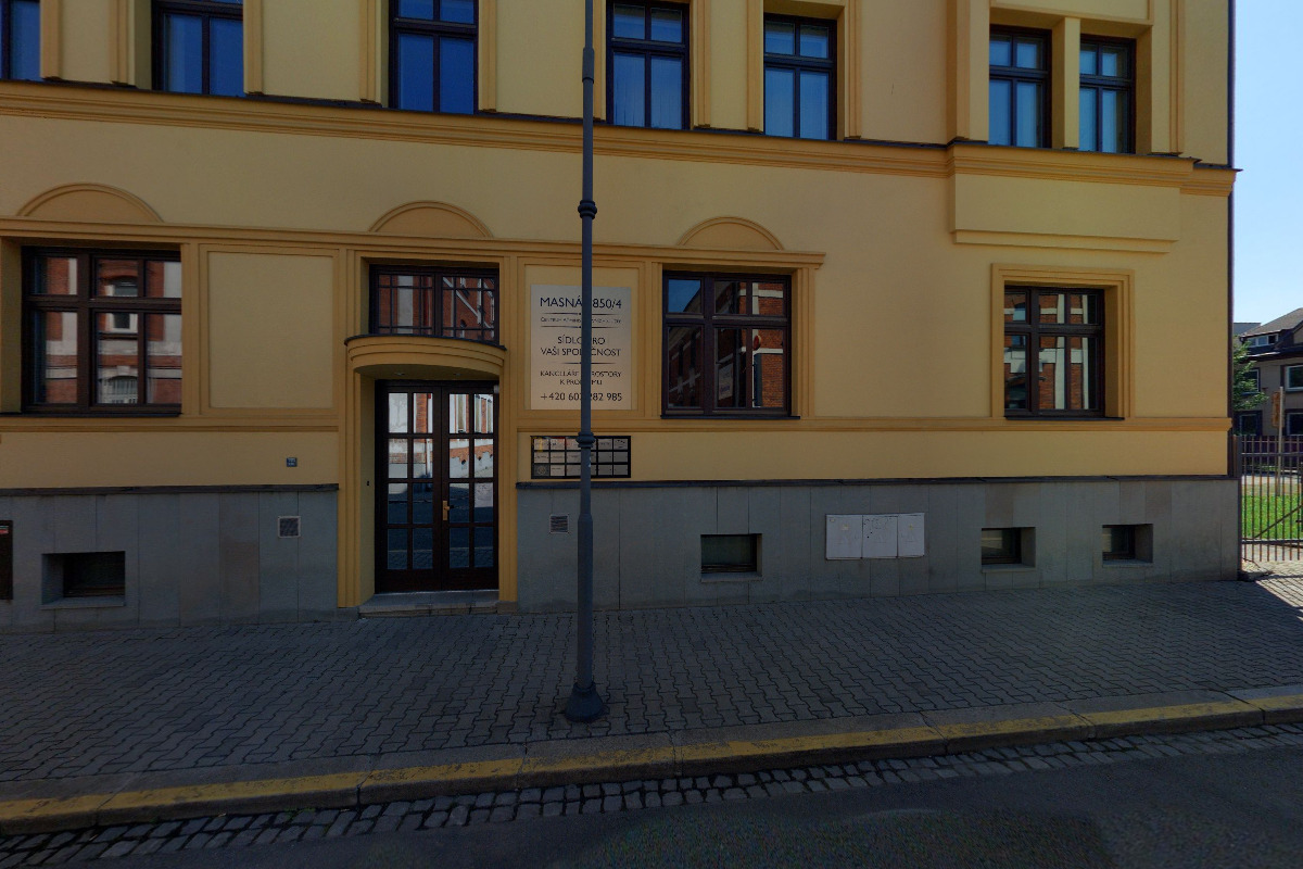 DOMKY plus POZEMKY, s.r.o.