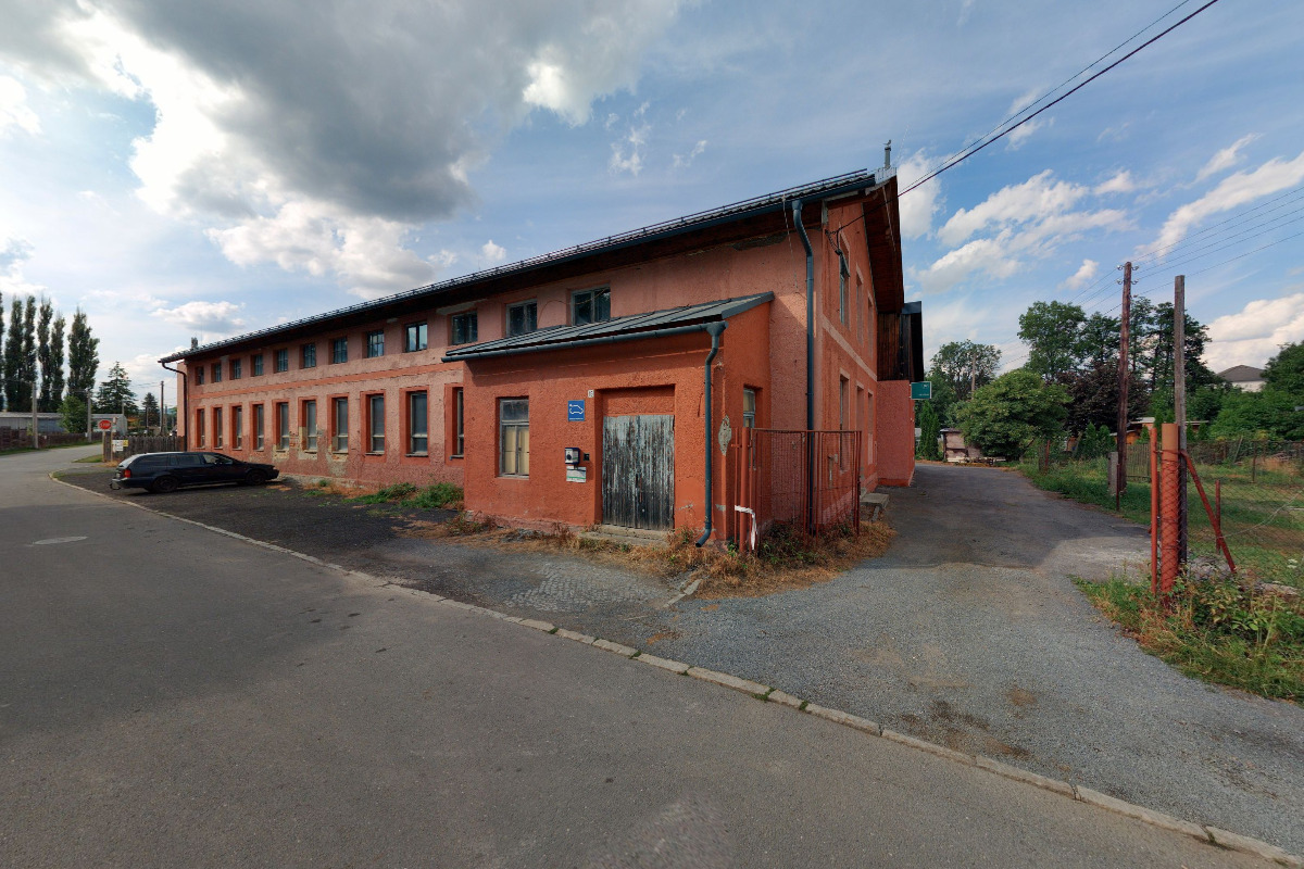 LUKY system, spol. s r.o. - nabíjecí stanice