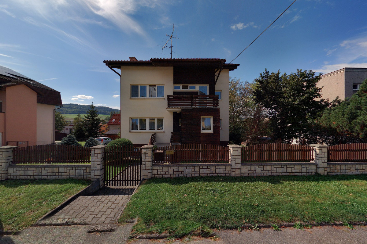 JUDr. Ondřej Michna, MBA, LL.A., prof. h. c. (MLCI/USA), advokátní kancelář