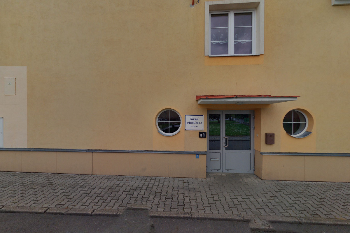 ZUŠ Ivo Žídka, Kravaře