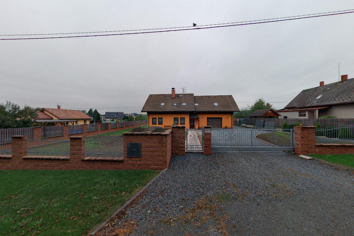 Miloš Michna - ploty, zámkové dlažba