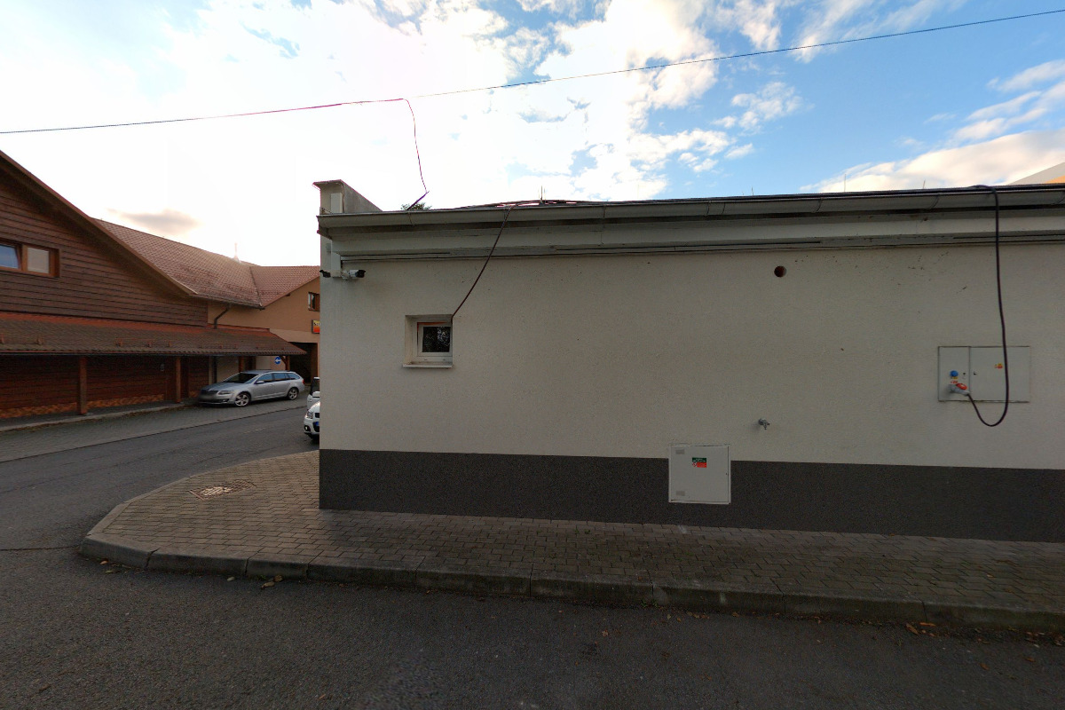 ČS Shell (JUR Trans, s.r.o.) - parkoviště TIR foto 2