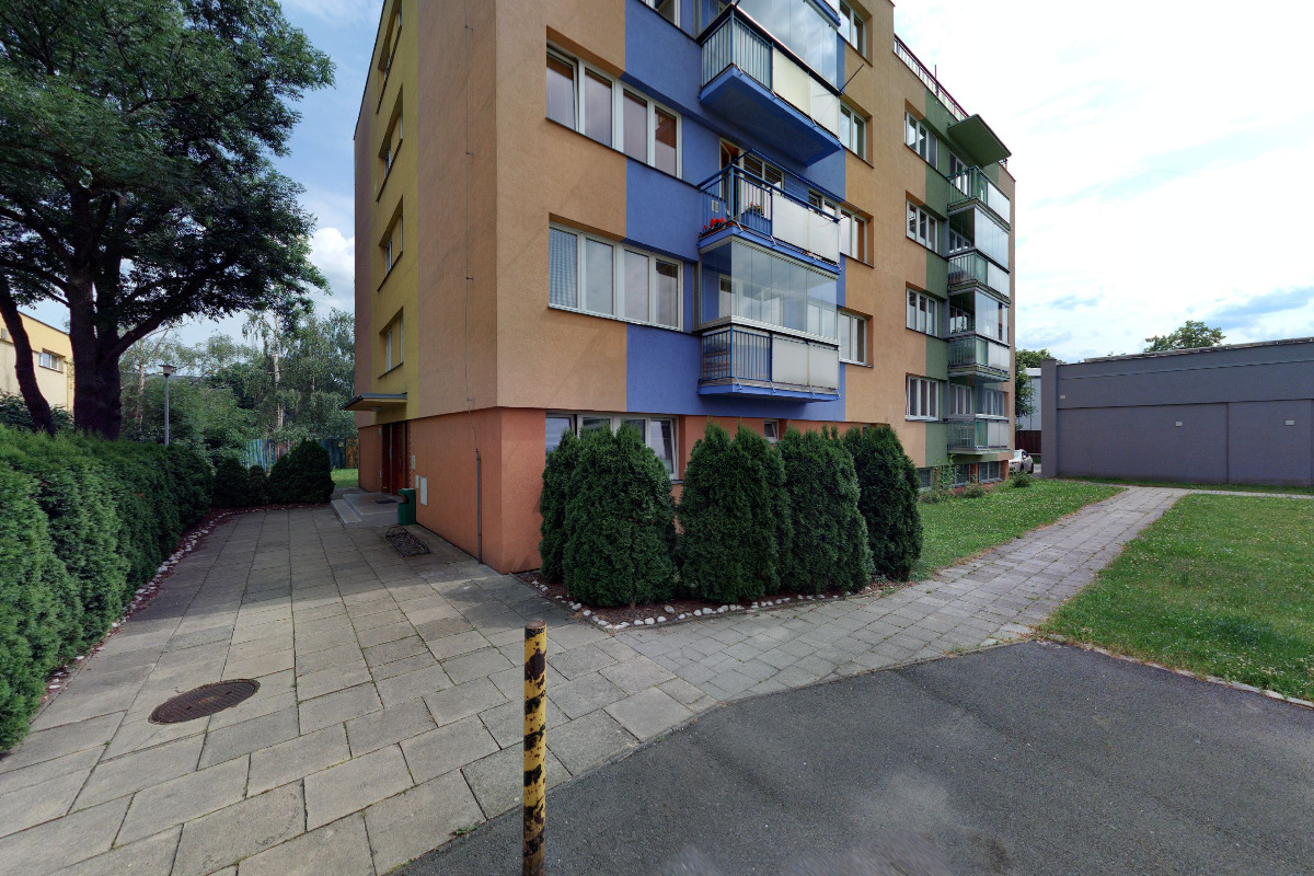 PhDr. Lenka Brichová