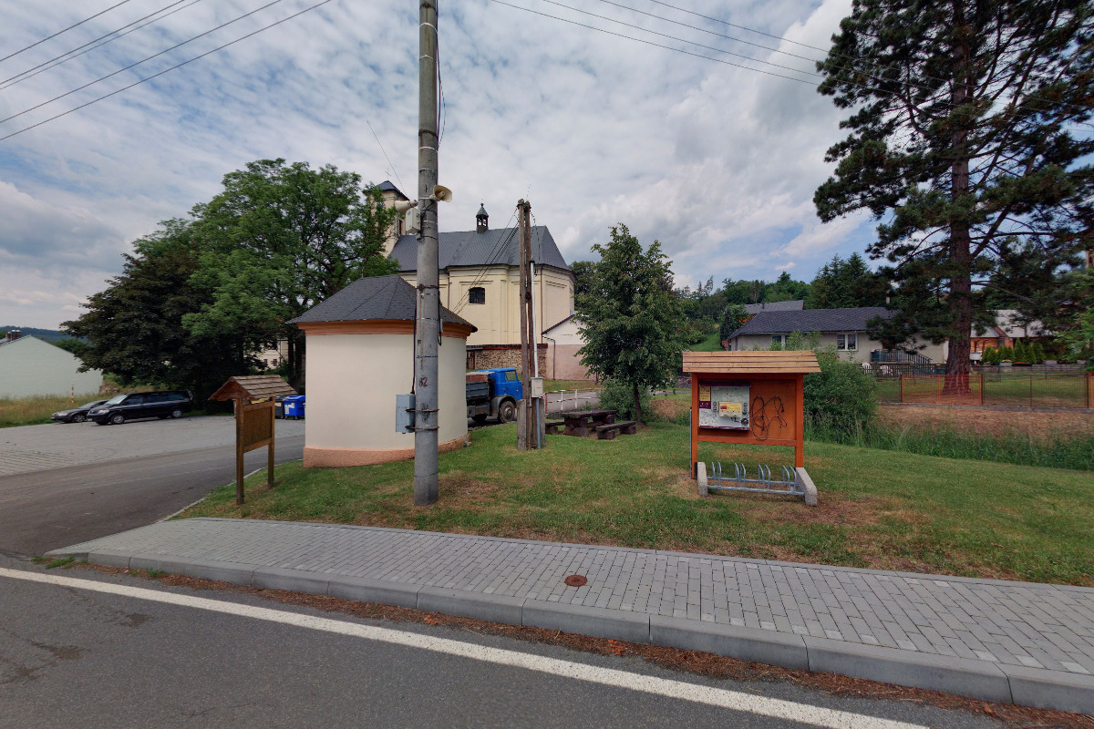 Nabíjecí stanice Obecní úřad Široká Niva foto 1