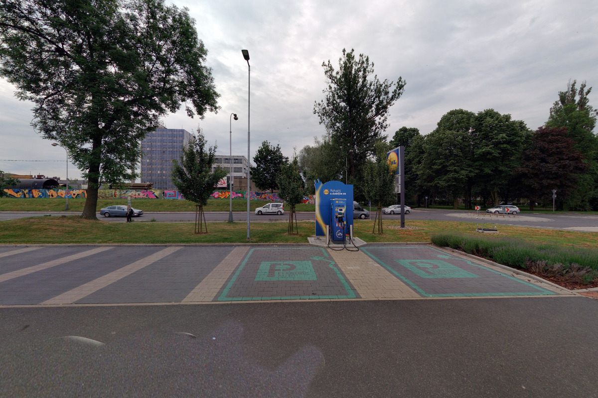 Nabíjecí stanice Lidl foto 1