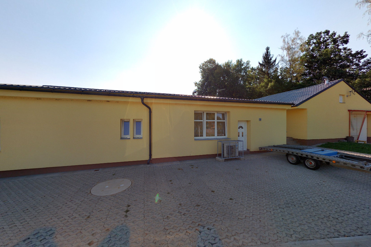 Občerstvení  na hřišti