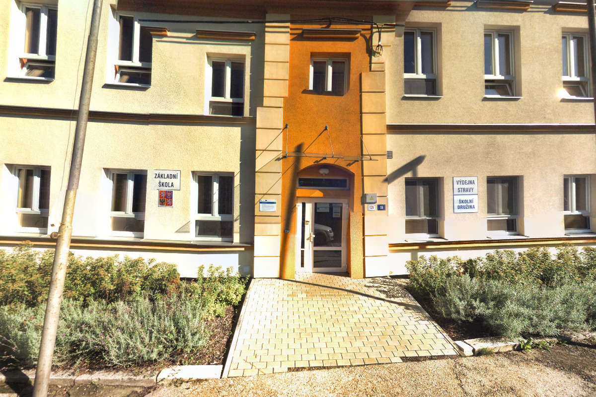 Základní škola Ostrava-Radvanice, Vrchlického 5 foto 2