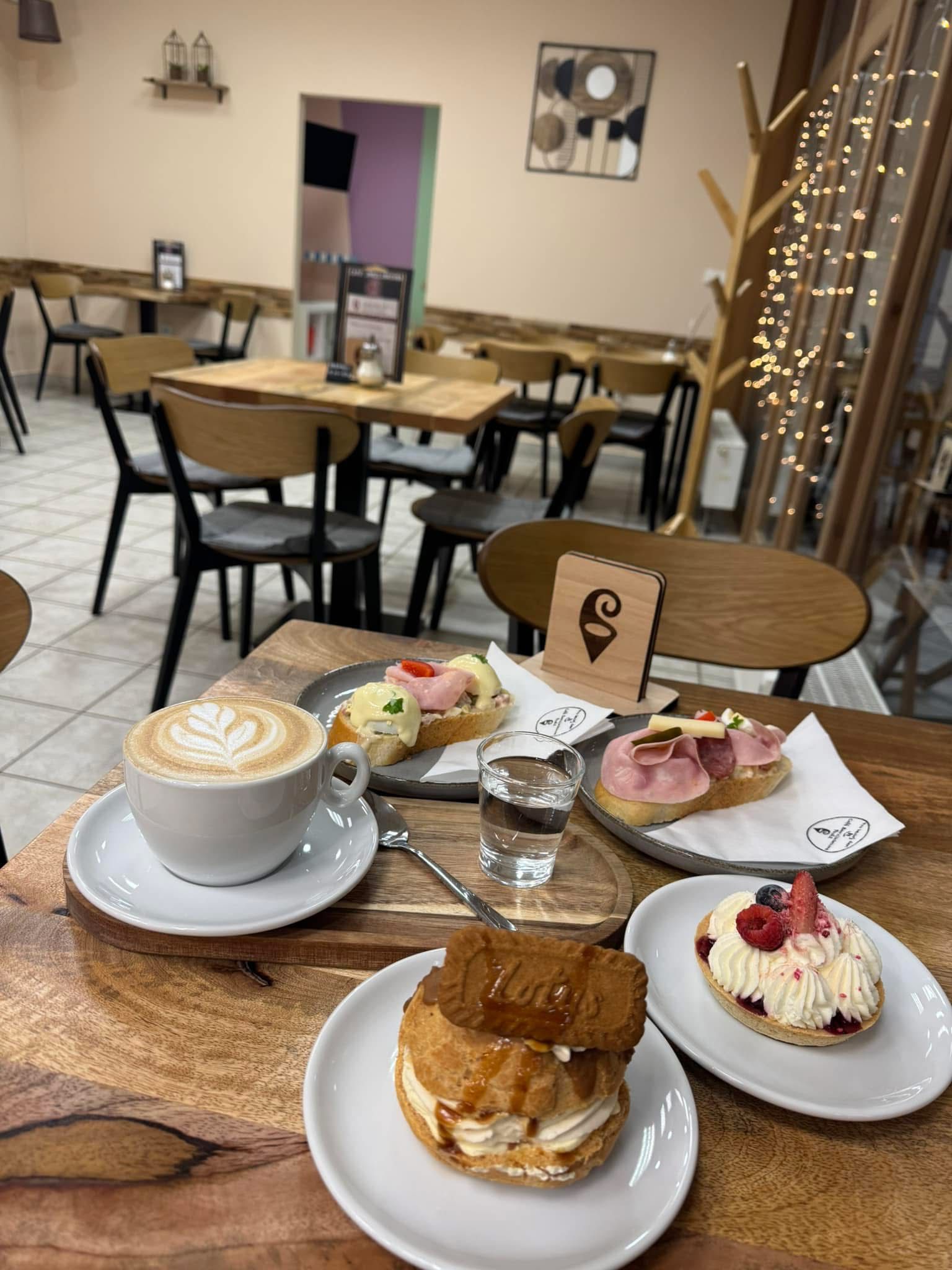 Café Zmrzlinkovna Pasáž foto 4