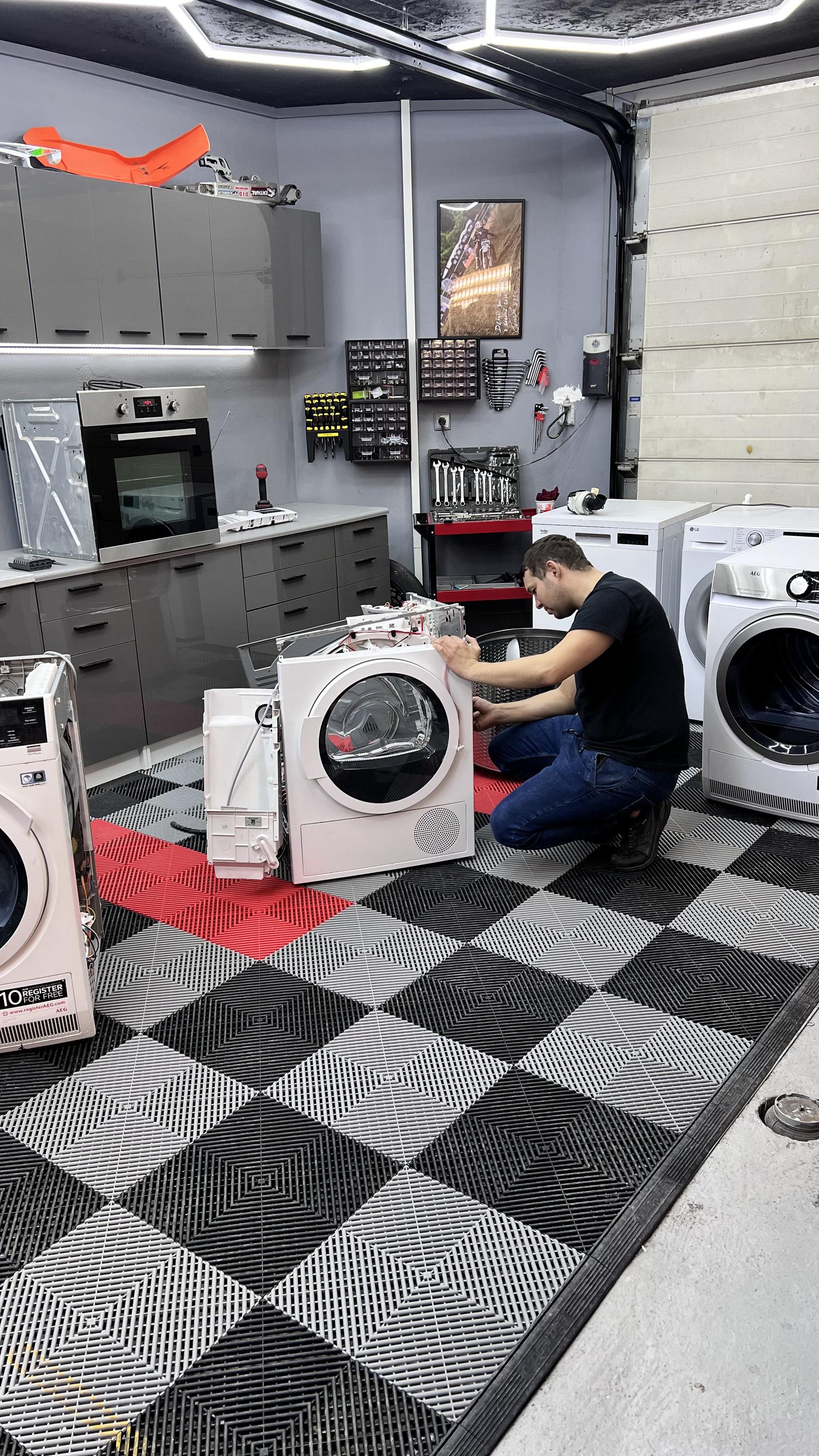 Jan Pelikán - servis domácích elektrospotřebičů foto 2