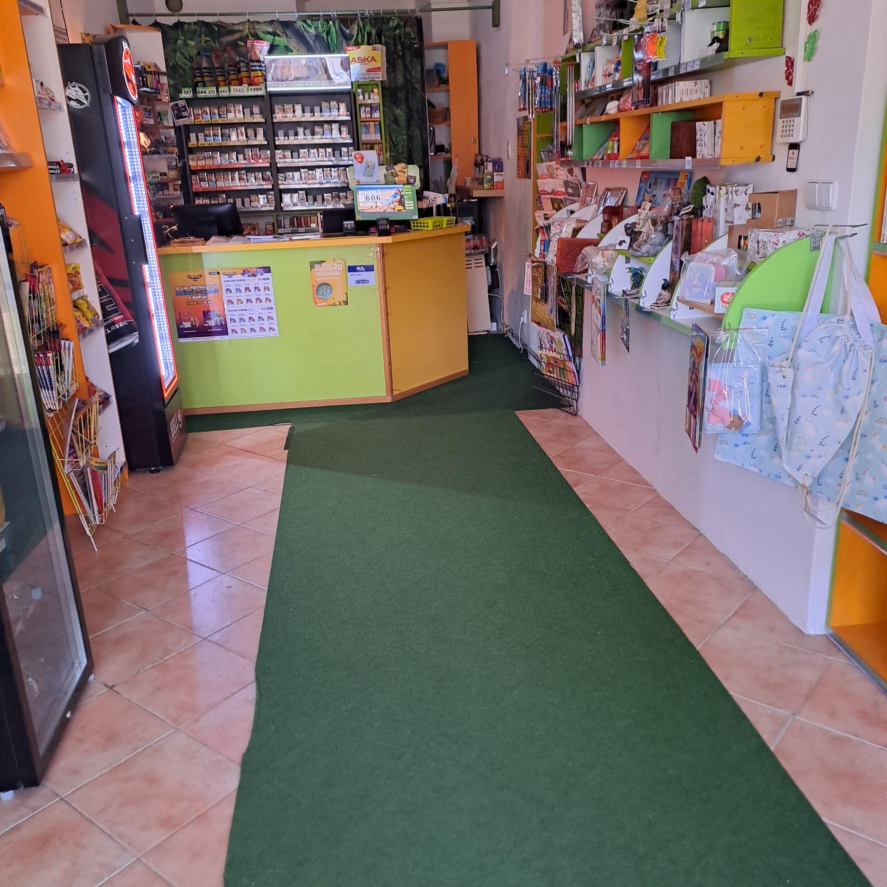 Trafika nám. 7. května foto 3