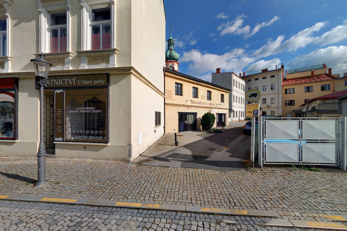 Yvona Nevludová foto 2