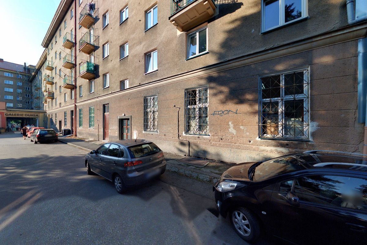 Raiffeisenbank - bankomat