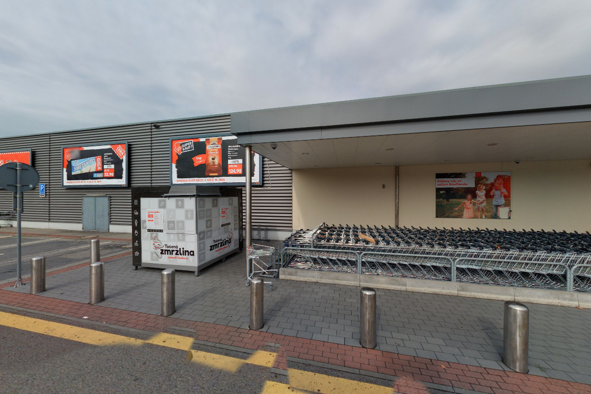 Bankomat České spořitelny foto 1