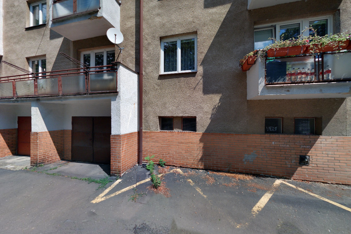 Společenství vlastníků jednotek Bruntál, Husova 1, 1a