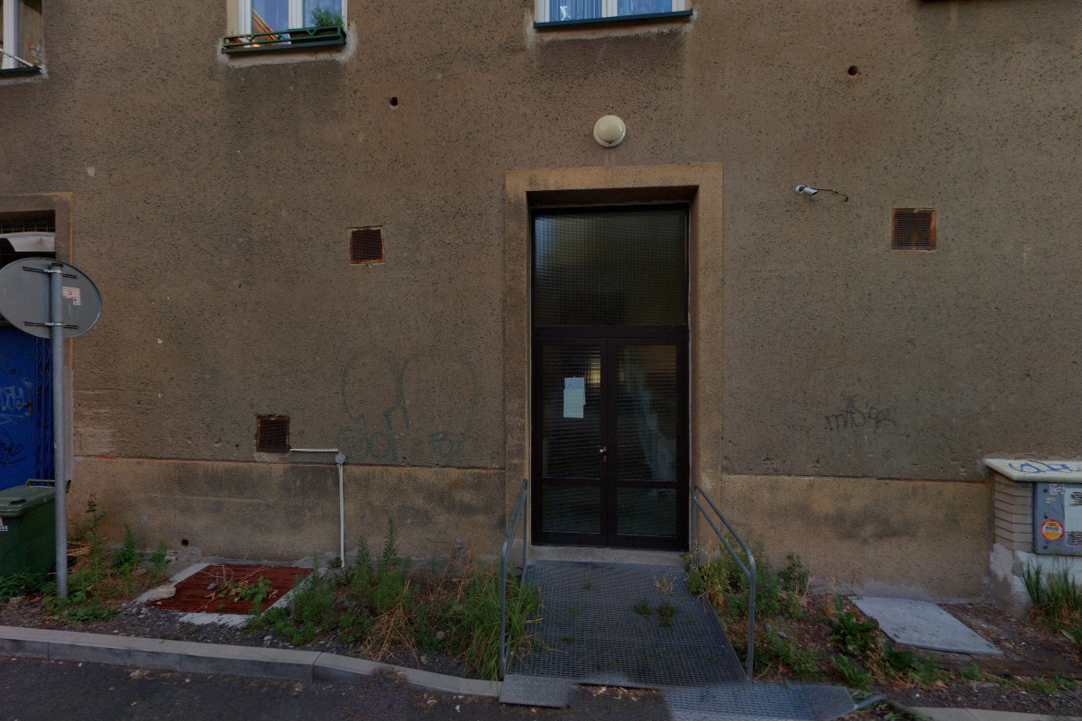 ASIA BISTRO - HAM LONG