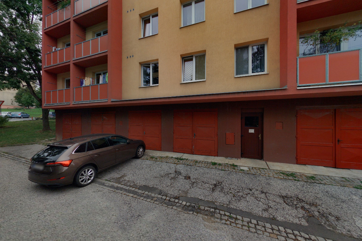 Pavel Bartoň - Tesařství, pokrývačství a klempířství