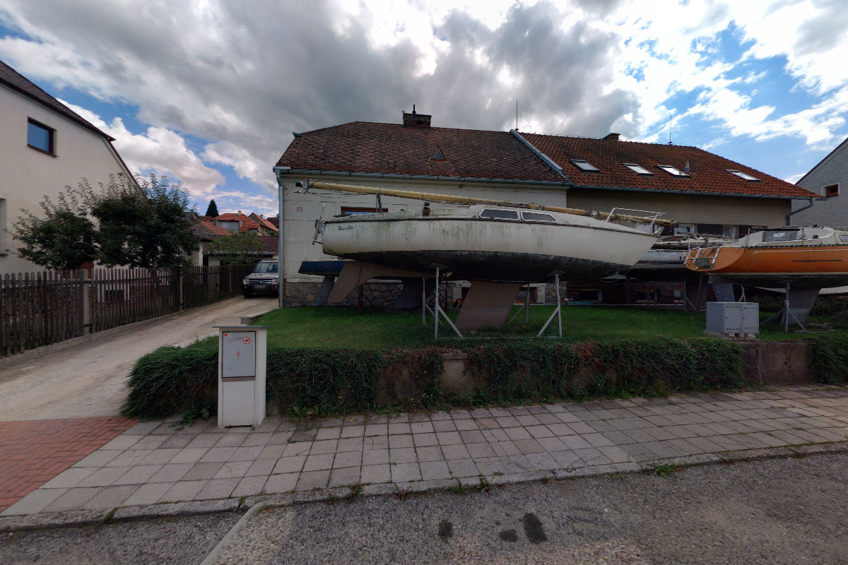 Yacht sport Starý, spol. s r.o.