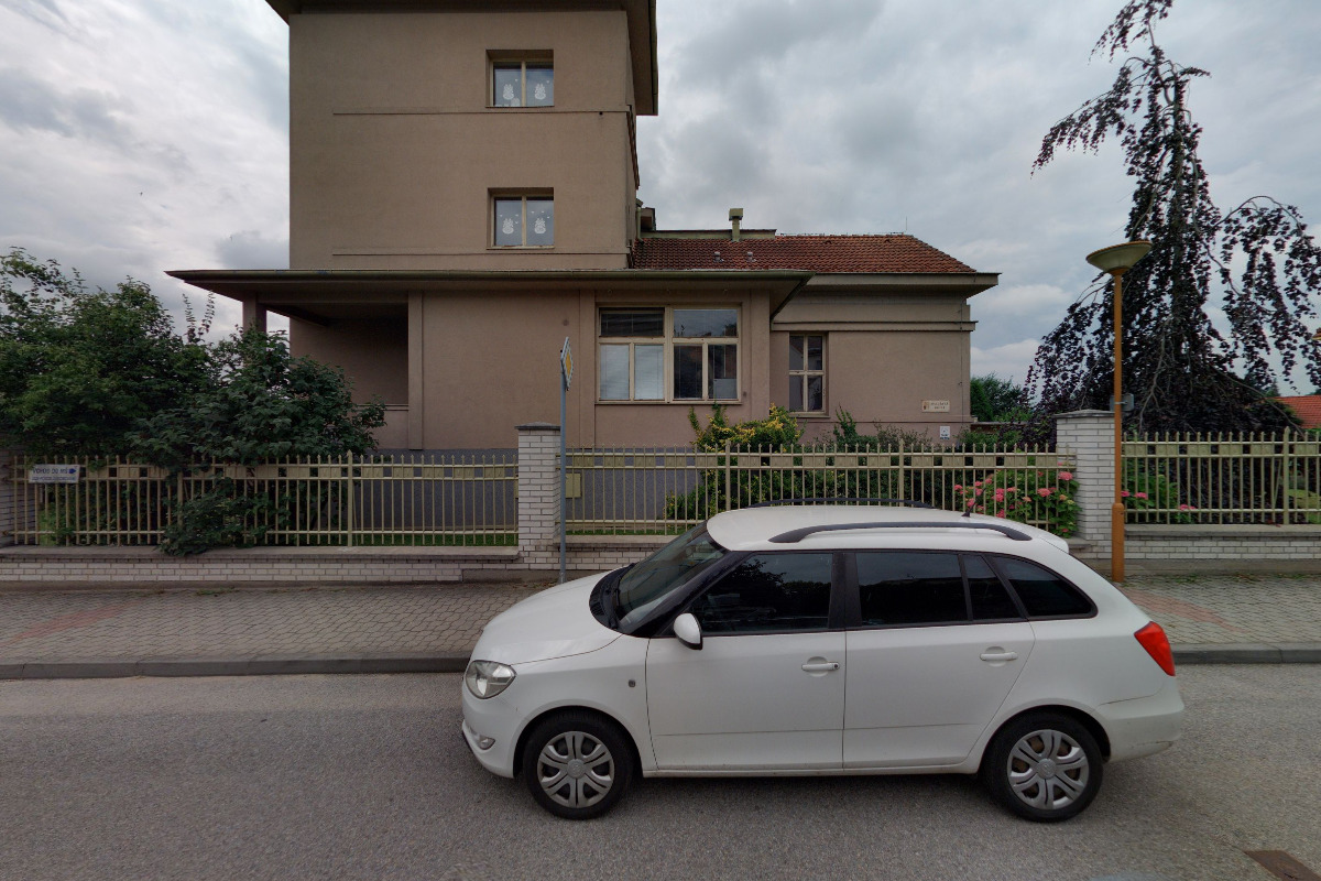 MŠ Týn nad Vltavou, Dewetterova foto 2